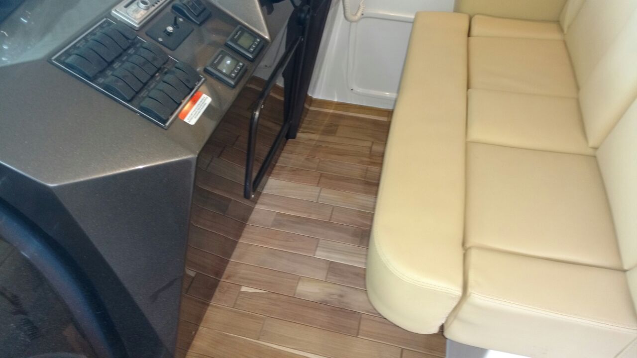 imagem 20160808 wa0011 em projeto de piso teka para embarcação — Zimarine