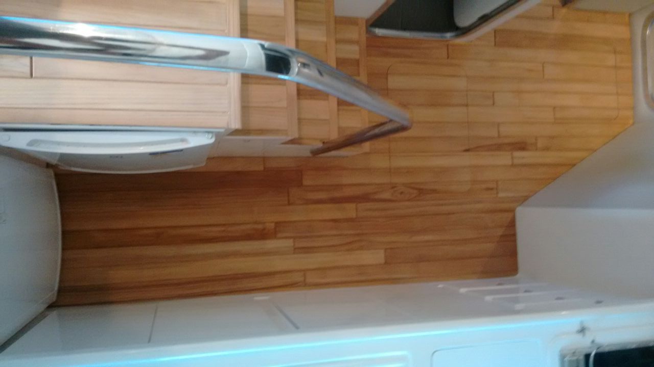 detalhe do projeto de piso teka para embarcação — Zimarine